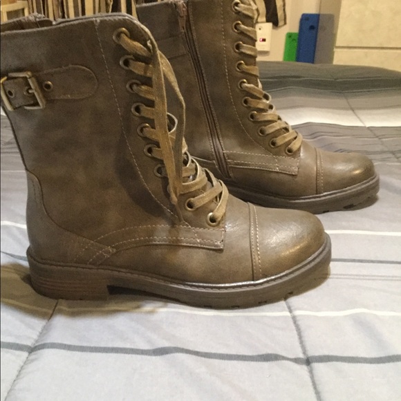 wanderlust Shoes - Wanderlust distressed brown combat boots